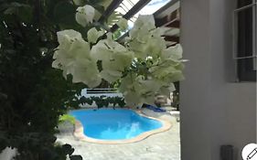 Dahlia Villa Valari